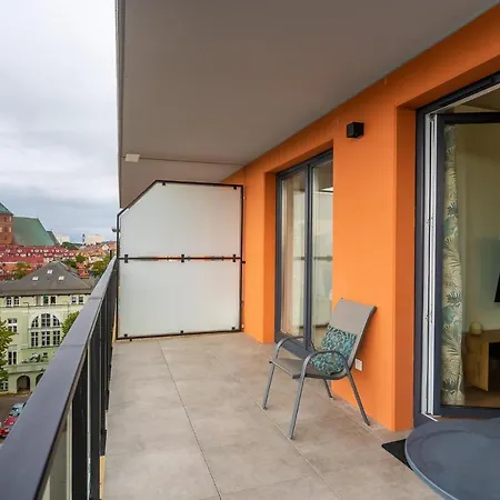 Optima Na Wyspie Solnej Z Parkingiem *